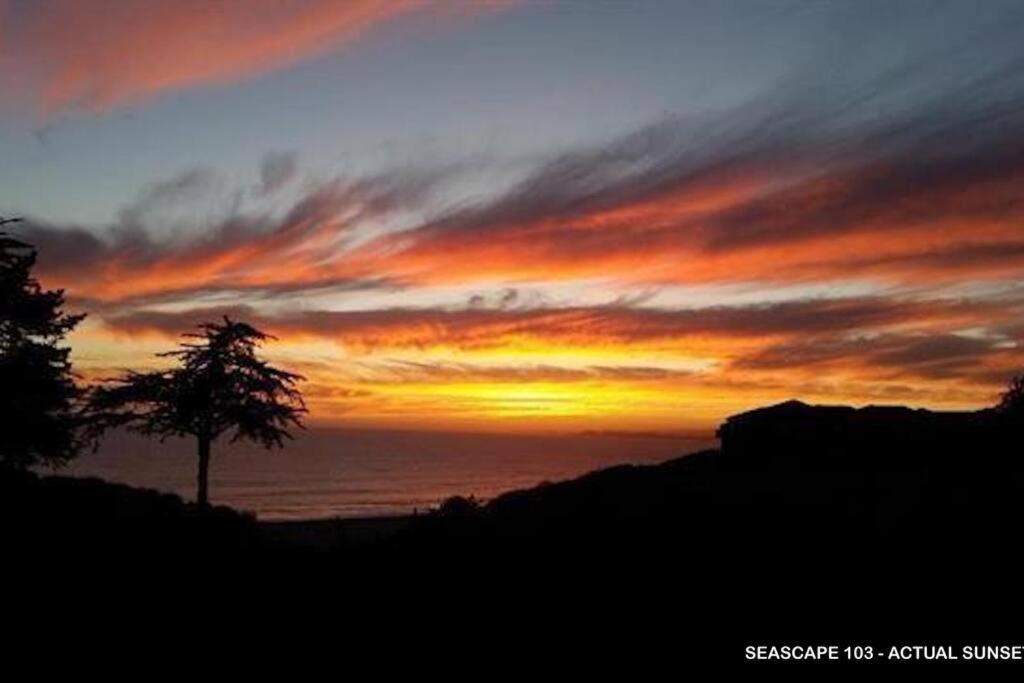 Premium Villa - Ocean View - Seascape - Heated Pools - Relaxing Fireplace - Ground Level Aptos Exterior photo